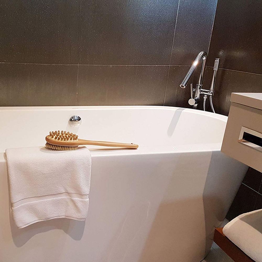 Exfoliating Body Brush with Long Handle